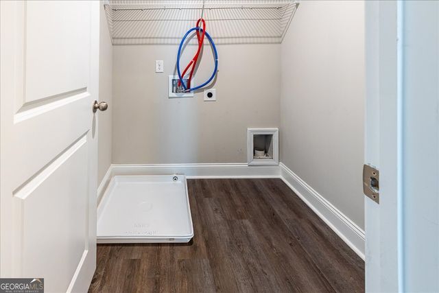 360 Hayden Circle, Woodstock, GA 30189