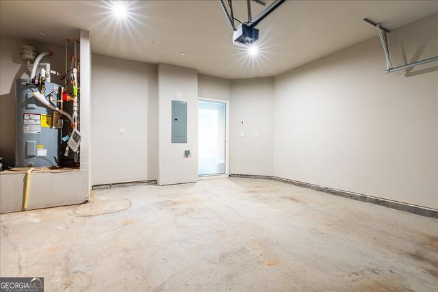 360 Hayden Circle, Woodstock, GA 30189