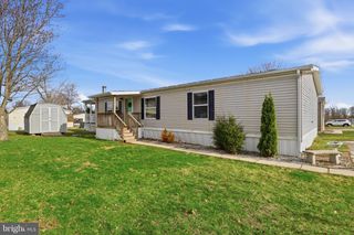 4820 OLD HARRISBURG RD #11, Gettysburg, PA 17325
