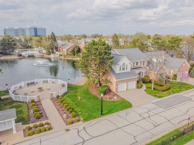 11256 W Alexandria Lane, Westchester, IL 60154