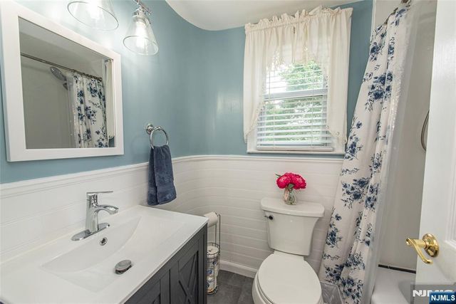 19 Brookdale Avenue, Cedar Grove, NJ 07009