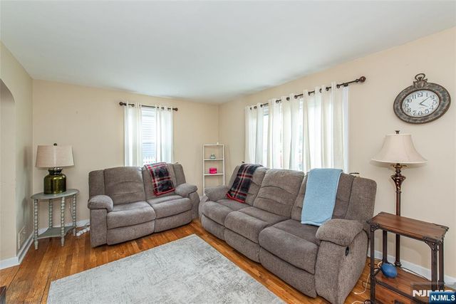 19 Brookdale Avenue, Cedar Grove, NJ 07009