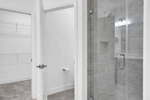 913 Bama Breeze Drive, Daytona Beach, FL 32124