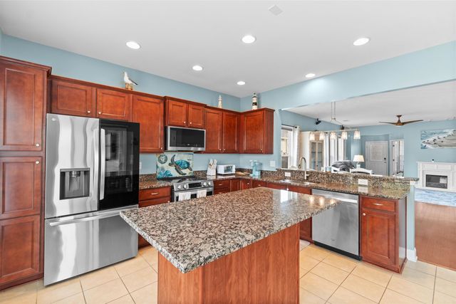 5100 Weatherwood Dr., North Myrtle Beach, SC 29582