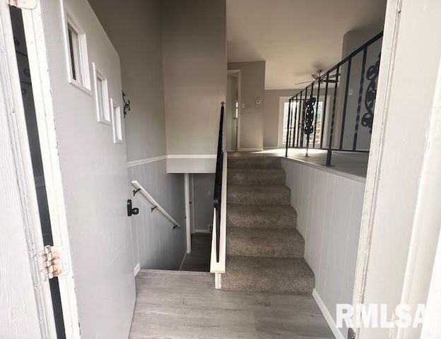 401 BELAIRE Drive, Washington, IL 61571