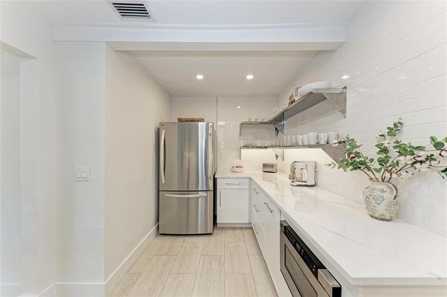 150 CRESCENT DRIVE, Anna Maria, FL 34216