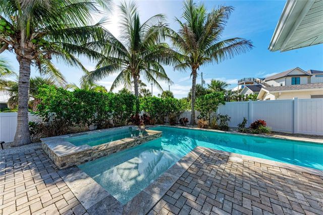 150 CRESCENT DRIVE, Anna Maria, FL 34216