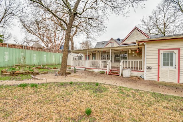 912 W Main Street, Waxahachie, TX 75165