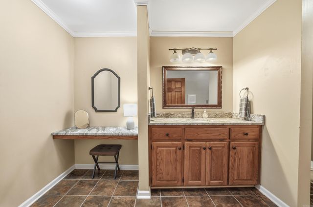 103 River Bend Road, Hot Springs, AR 71913