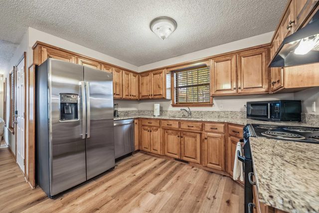 103 River Bend Road, Hot Springs, AR 71913