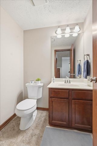 302 CARLY Circle, Council Bluffs, IA 51503
