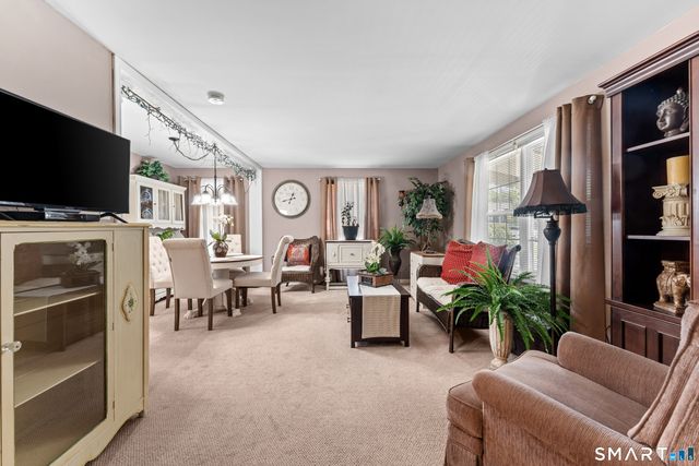 5 Loring Court, Wallingford, CT 06492