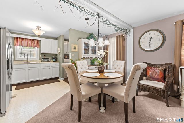 5 Loring Court, Wallingford, CT 06492