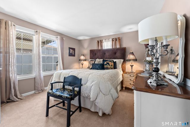 5 Loring Court, Wallingford, CT 06492