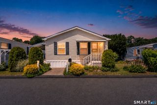 5 Loring Court, Wallingford, CT 06492