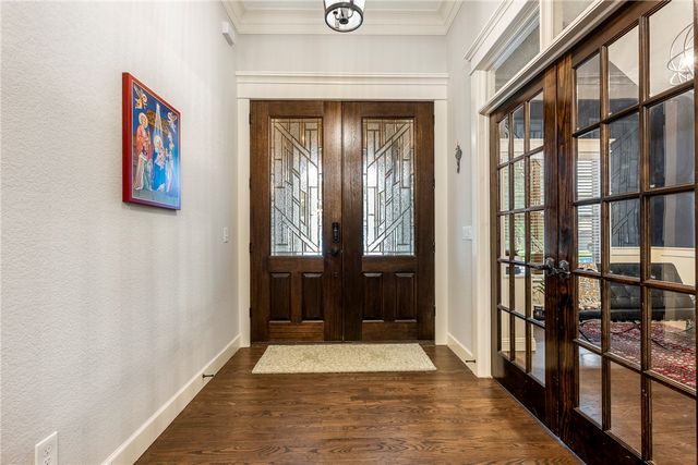 500 NE Lake Pointe Place, Bentonville, AR 72712