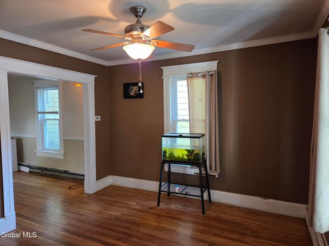 237 Vrooman Avenue, Amsterdam, NY 12010