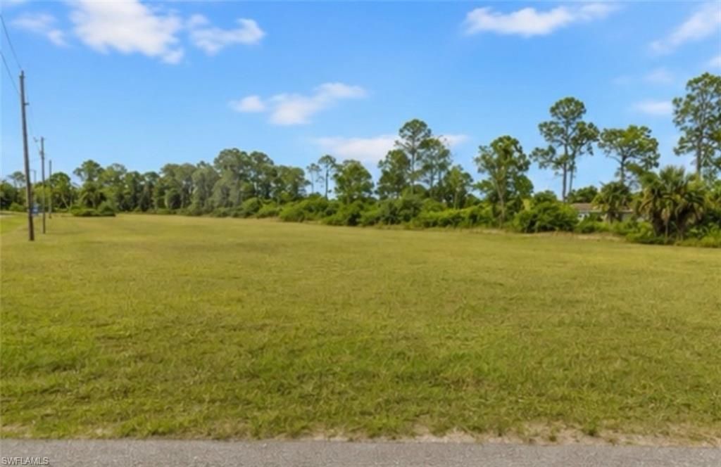 2208 33rd LN, CAPE CORAL, FL 33909 — exterior