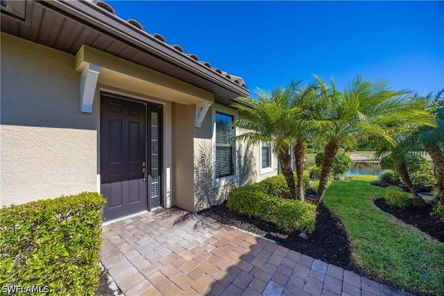 8110 Calle Canovas ST S, Naples, FL 34114