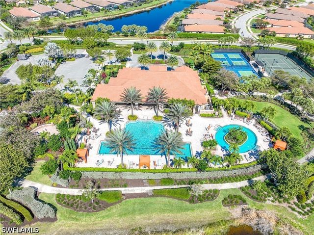 8110 Calle Canovas ST S, Naples, FL 34114