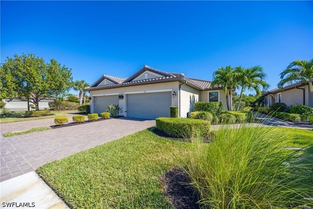 8110 Calle Canovas ST S, Naples, FL 34114
