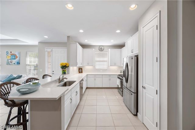 8110 Calle Canovas ST S, Naples, FL 34114