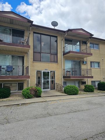 18361 Glen Oak Avenue 1B, Lansing, IL 60438
