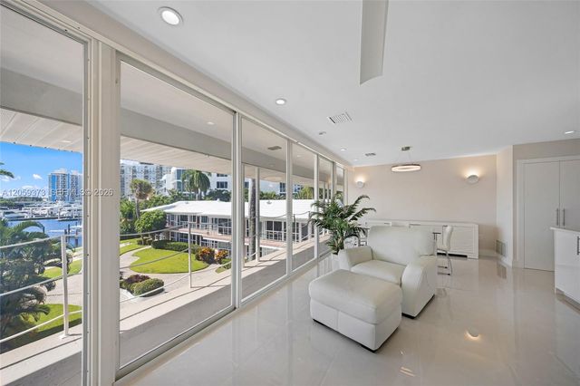 1124 Seminole Drive 4F, Fort Lauderdale, FL 33304