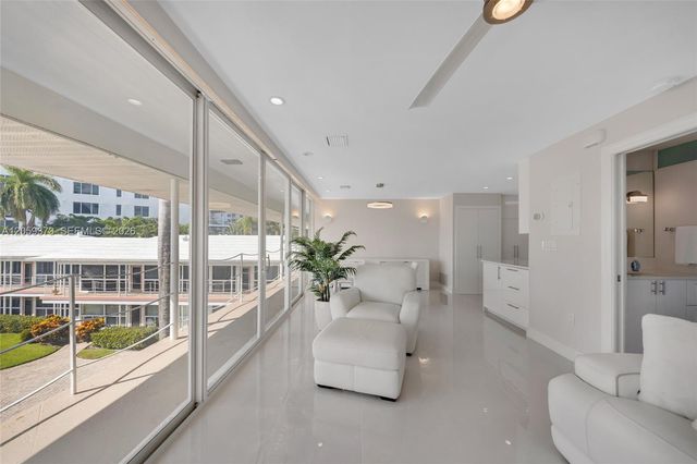 1124 Seminole Drive 4F, Fort Lauderdale, FL 33304