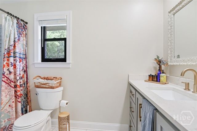 2006 Walthour Road, Savannah, GA 31410
