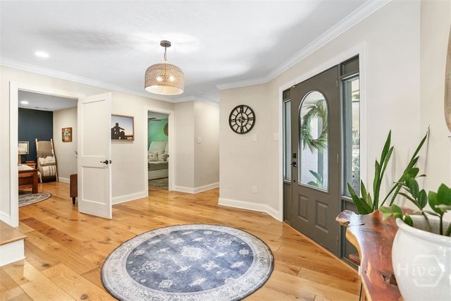 2006 Walthour Road, Savannah, GA 31410