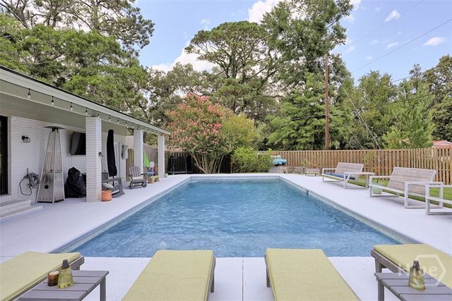 2006 Walthour Road, Savannah, GA 31410