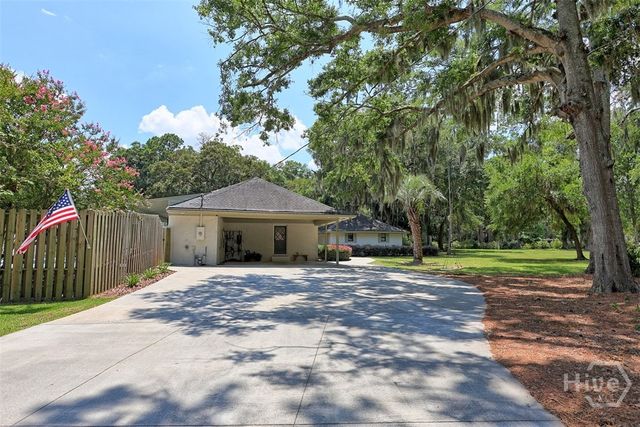 2006 Walthour Road, Savannah, GA 31410