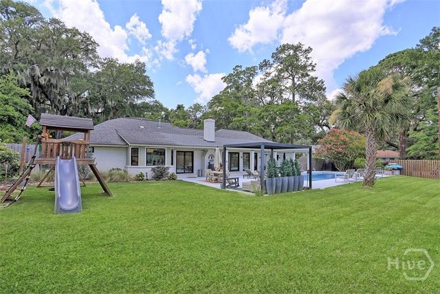 2006 Walthour Road, Savannah, GA 31410