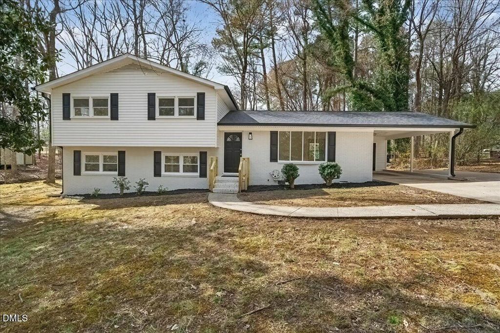 5001 Kinlock Drive, Durham, NC 27712