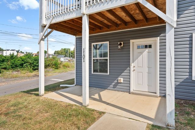 1101 Commerce St, Clarksville, TN 37040