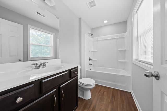 1101 Commerce St, Clarksville, TN 37040