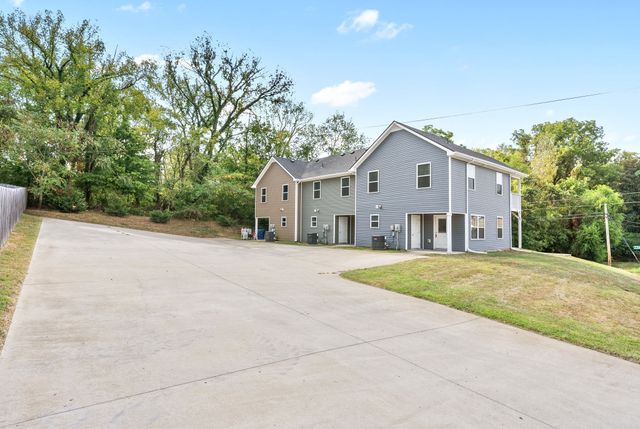 1101 Commerce St, Clarksville, TN 37040