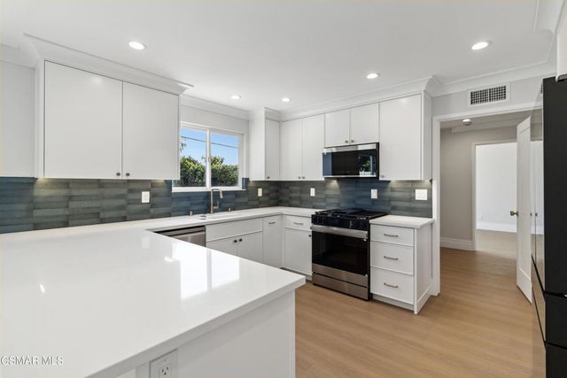 145 Columbia Road, Thousand Oaks, CA 91360