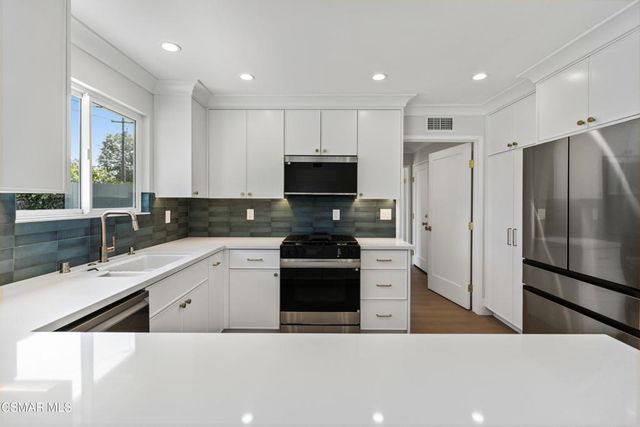 145 Columbia Road, Thousand Oaks, CA 91360