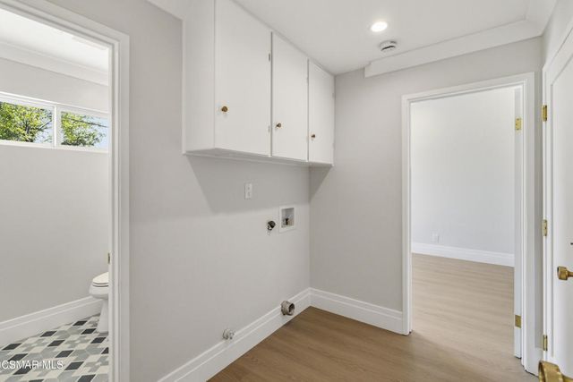 145 Columbia Road, Thousand Oaks, CA 91360