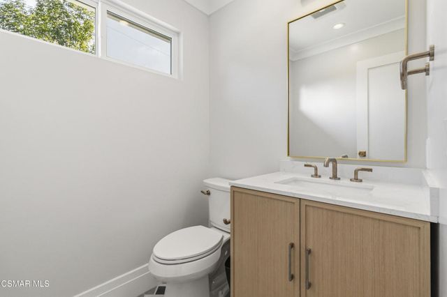 145 Columbia Road, Thousand Oaks, CA 91360