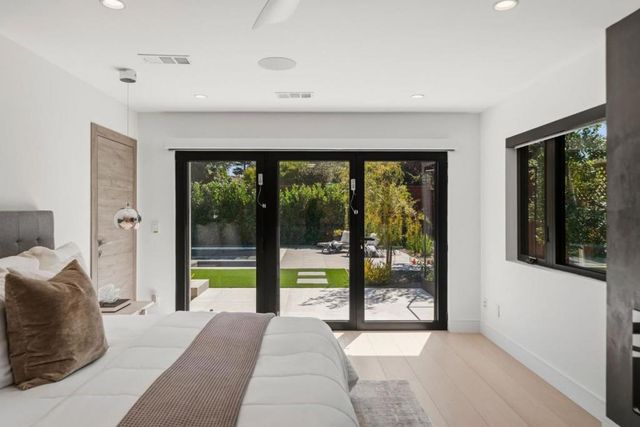 1624 Wakefield Terrace, Los Altos, CA 94024