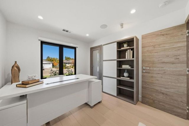 1624 Wakefield Terrace, Los Altos, CA 94024