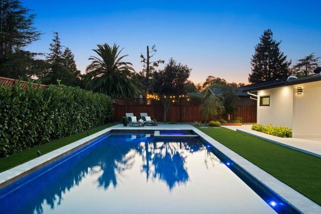 1624 Wakefield Terrace, Los Altos, CA 94024