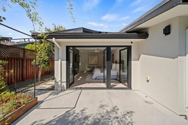 1624 Wakefield Terrace, Los Altos, CA 94024
