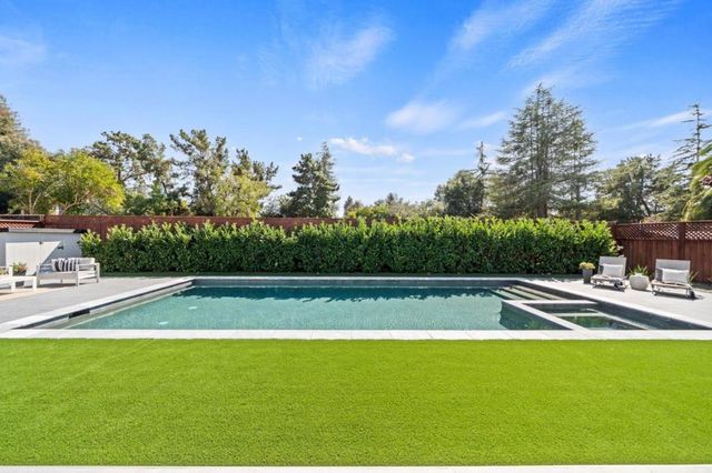 1624 Wakefield Terrace, Los Altos, CA 94024