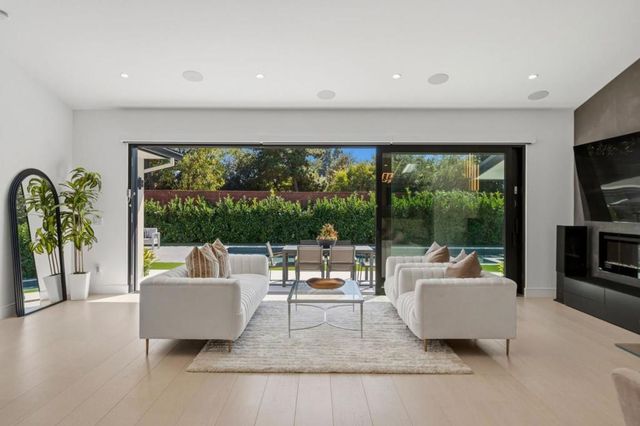 1624 Wakefield Terrace, Los Altos, CA 94024