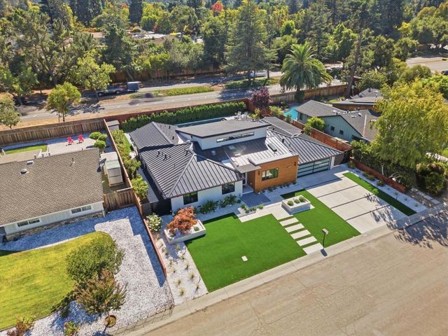 1624 Wakefield Terrace, Los Altos, CA 94024