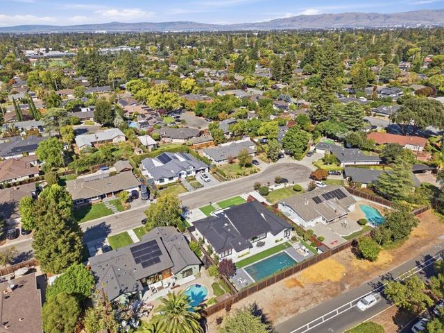 1624 Wakefield Terrace, Los Altos, CA 94024